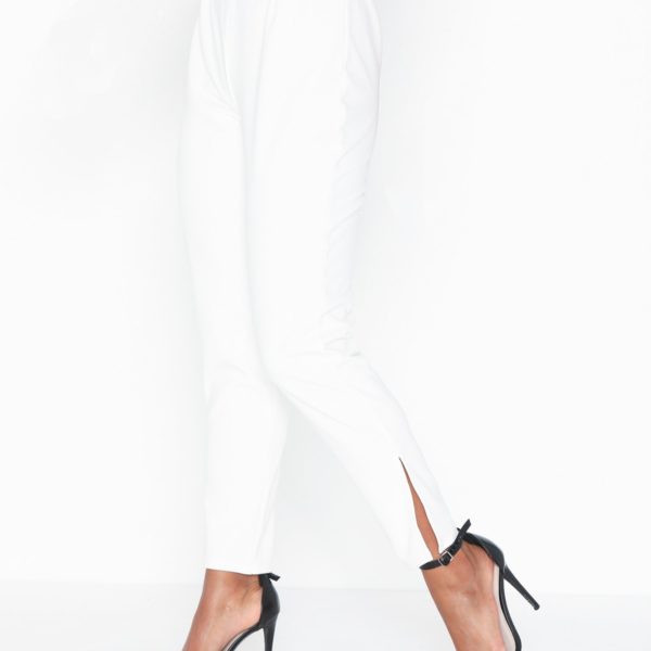 White slit pants